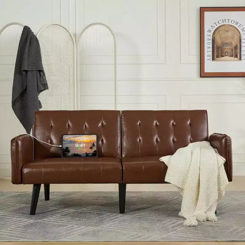 TYBOATLE 65 Canapé-Lit Futon Convertible en Similicuir, Canapé Rembourré Moderne avec Port USB, Causeuse Pliante pour Petits Espaces, Appartement, Dortoir, Bureau