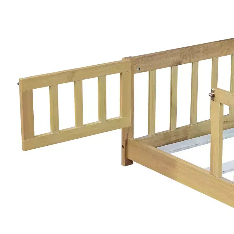 Lit Complet au Sol avec Clôture et Porte, Barrières de Lit en Bois d'Hévéa Beige