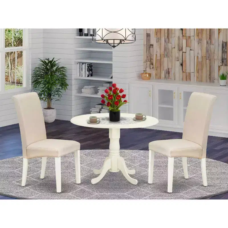 HomeStock Table à manger 3 pièces ronde en bois massif avec plateau fini couleur babeurre et cerise, et 2 chaises Parson à abattants