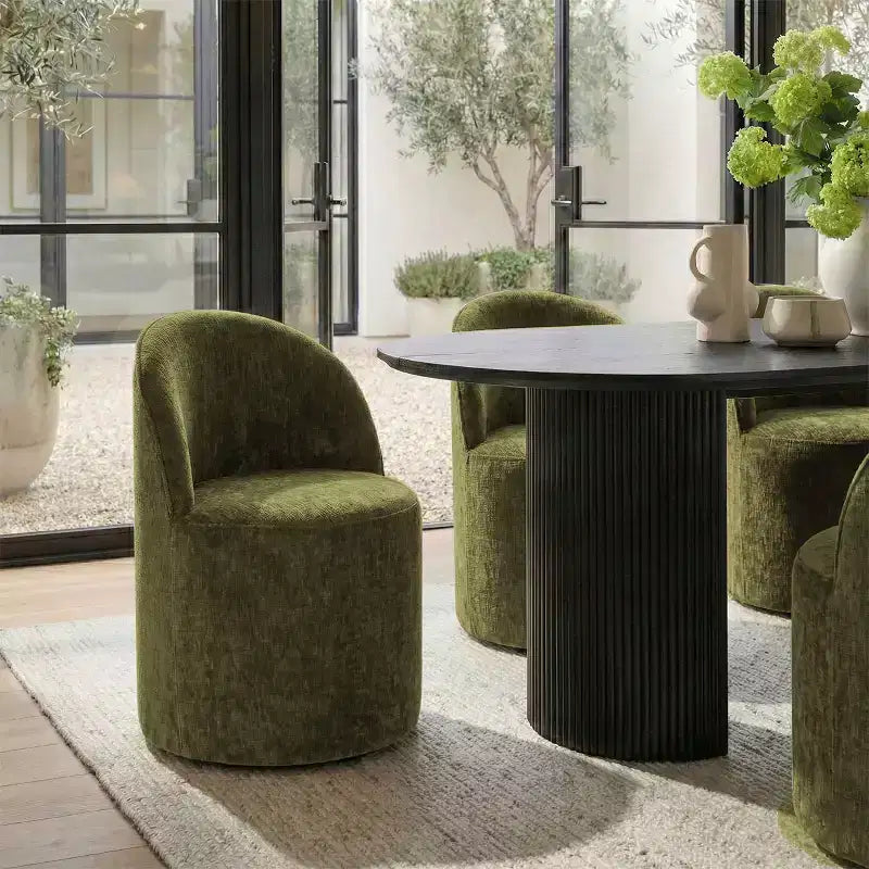 Ensemble table à manger pour 6, table ovale noire, chaises de salle à manger roulantes rembourrées avec roulettes, chenille texturée 360 g/m² - Panipeachy