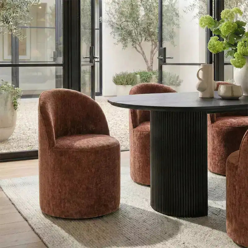 Ensemble table à manger pour 6, table ovale noire, chaises de salle à manger roulantes rembourrées avec roulettes, chenille texturée 360 g/m² - Panipeachy